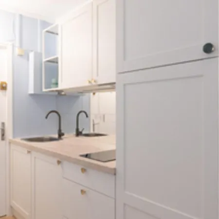 Quiet With Garden View Апартаменты